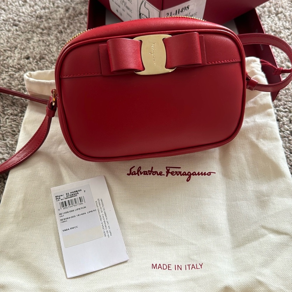 Vera camera bag